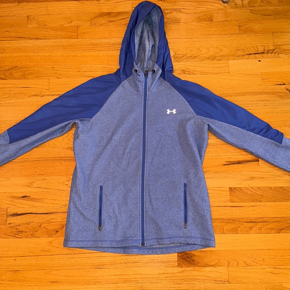 Women’s Under Armour ColdGear zip complete light blue hooded zip up EUC size L